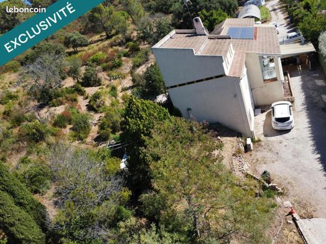Propriété 5 pièces 194 m²