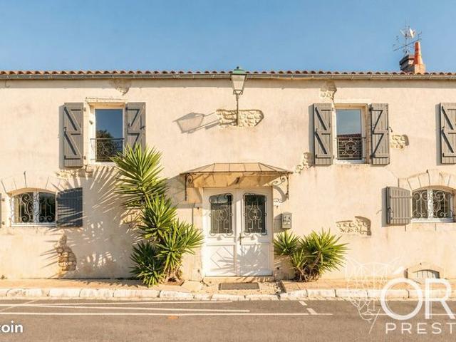Propriété 5 pièces 195 m²