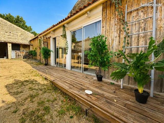 Propriété 5 pièces 198 m²
