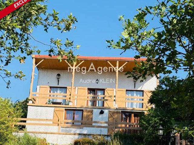 Propriété 5 pièces 190 m²
