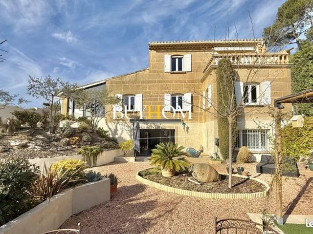 Propriété 5 pièces 190 m²