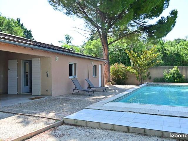 Propriété 5 pièces 190 m²