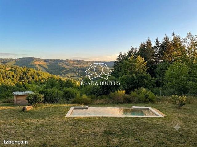 Propriété 5 pièces 190 m²