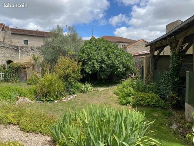 Propriété 5 pièces 190 m²