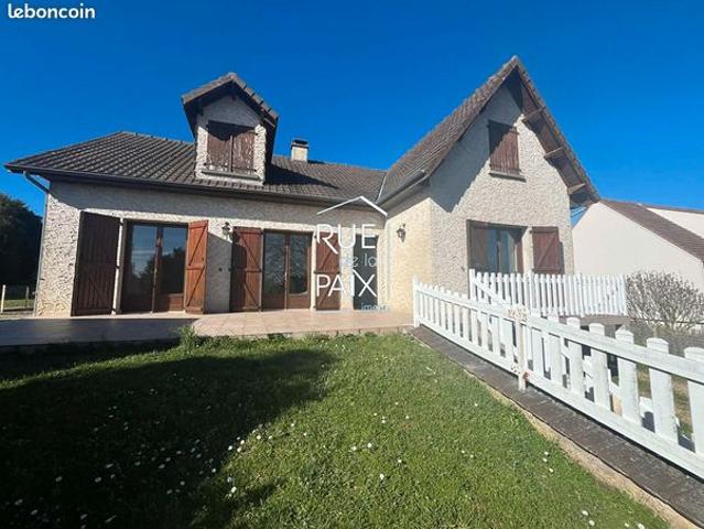 Propriété 5 pièces 192 m²