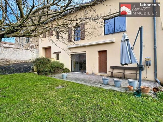 Propriété 5 pièces 192 m²
