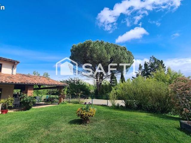 Propriété 5 pièces 204 m²