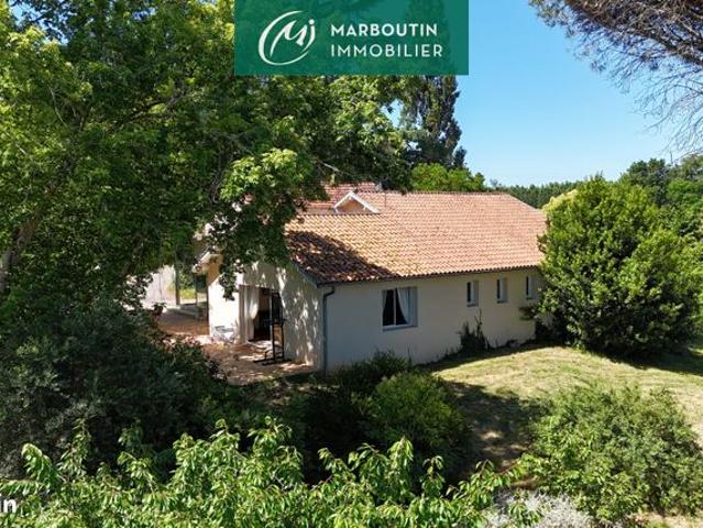 Propriété 5 pièces 203 m²
