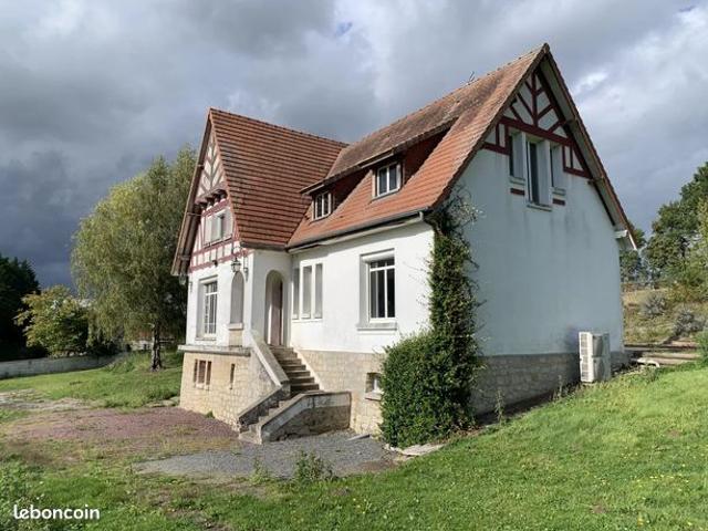 Propriété 5 pièces 215 m²
