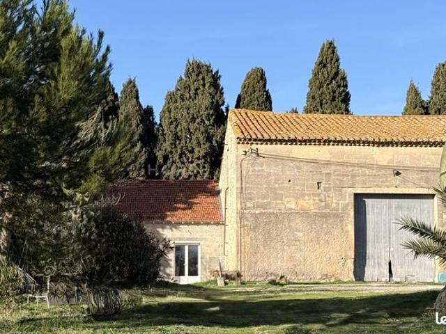 Propriété 5 pièces 217 m²