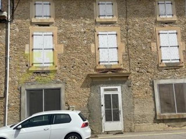 Propriété 5 pièces 210 m²