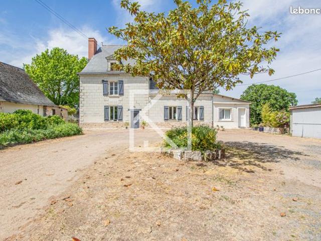 Propriété 5 pièces 213 m²