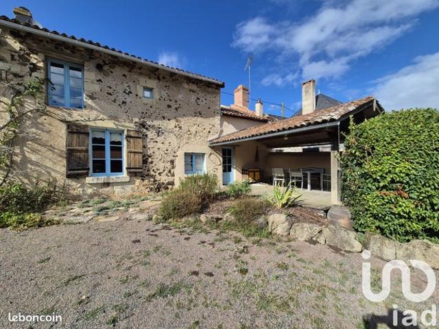 Propriété 5 pièces 224 m²