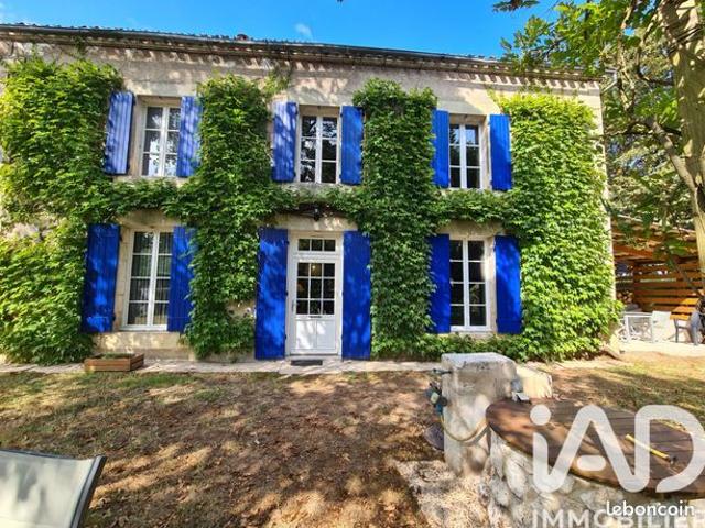 Propriété 5 pièces 225 m²