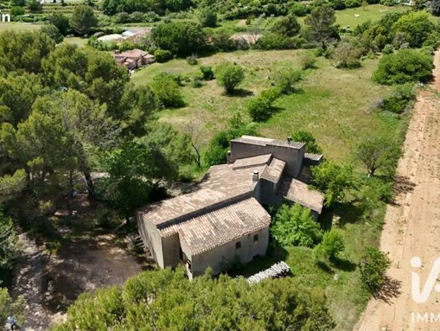 Propriété 5 pièces 220 m²