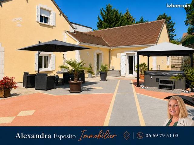 Propriété 5 pièces 220 m²