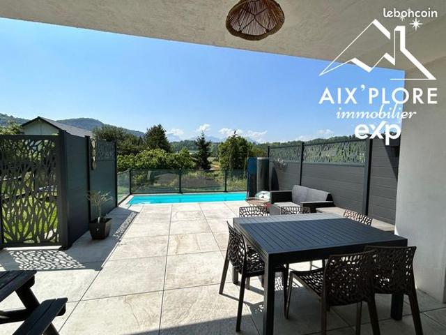 Propriété 5 pièces 220 m²