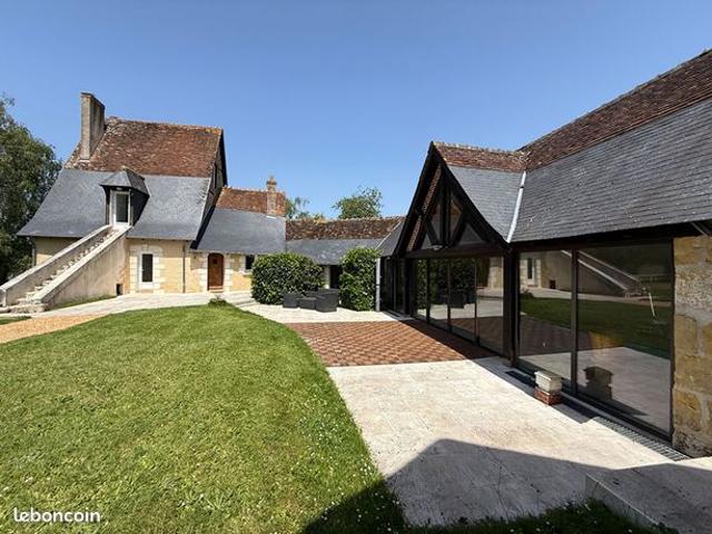 Propriété 5 pièces 231 m²