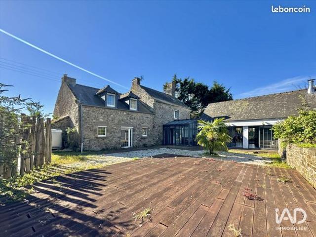 Propriété 5 pièces 240 m²