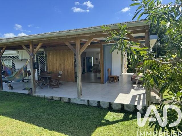 Propriété 5 pièces 250 m²