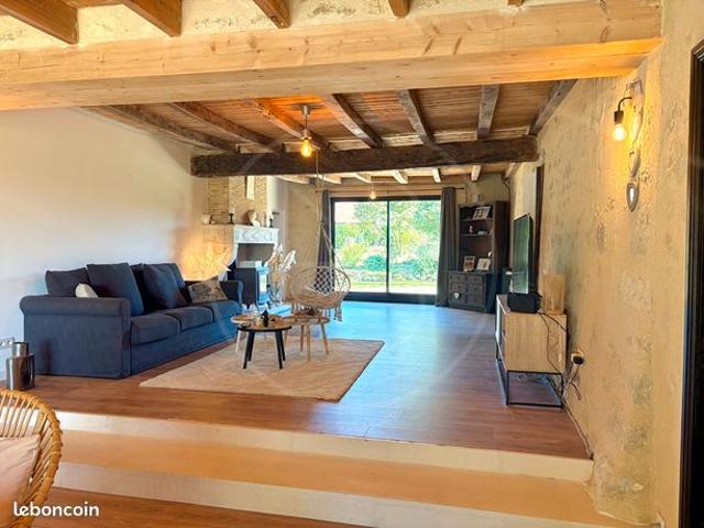 Propriété 5 pièces 251 m²