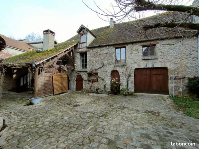 Propriété 5 pièces 370 m²