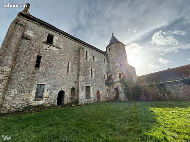 Propriété 5 pièces 480 m²