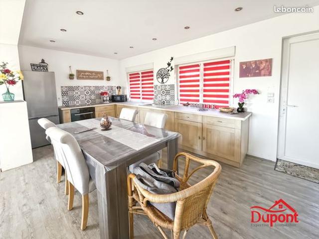Propriété 5 pièces 70 m²