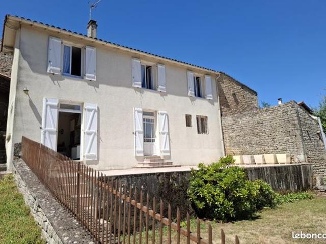 Propriété 5 pièces 75 m²