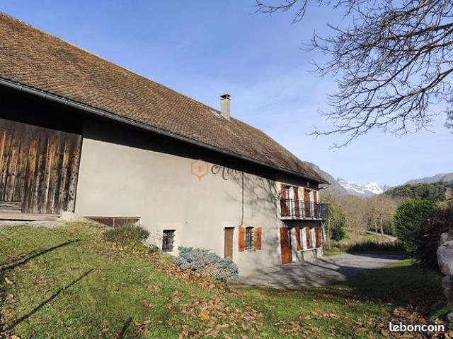 Propriété 5 pièces 75 m²