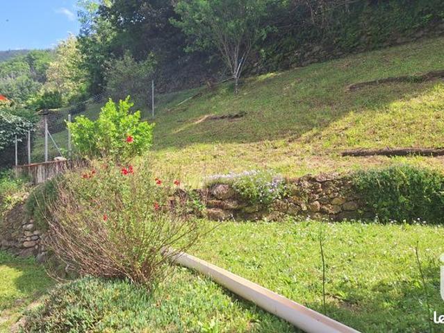 Propriété 5 pièces 82 m²