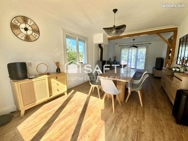 Propriété 5 pièces 84 m²