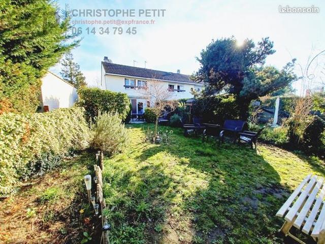Propriété 5 pièces 85 m²