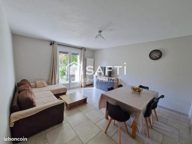 Propriété 5 pièces 85 m²