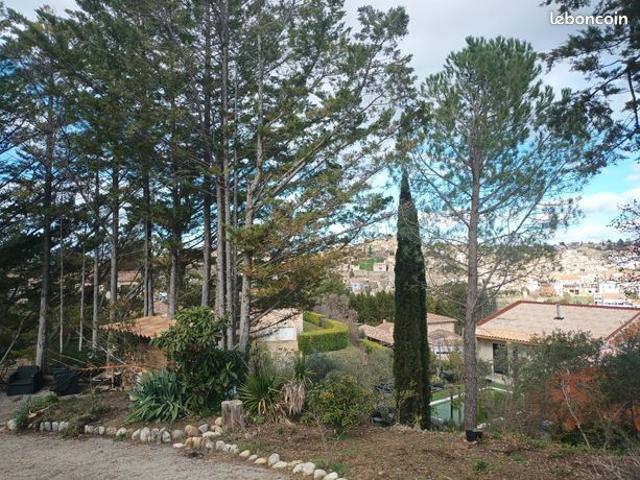 Propriété 5 pièces 86 m²
