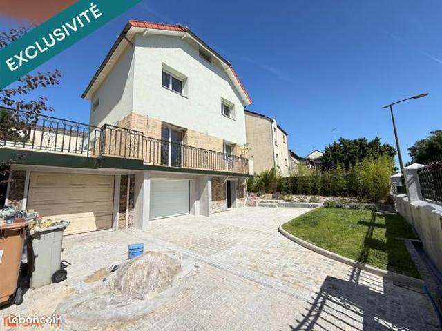 Propriété 5 pièces 100 m²