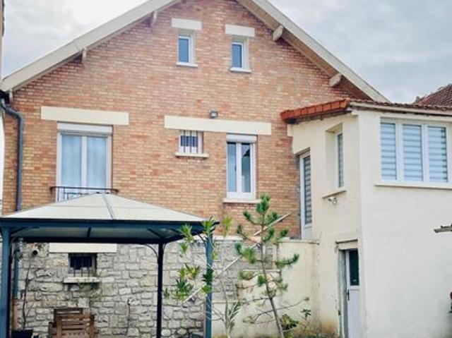 Propriété 5 pièces 90 m²