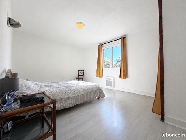 Propriété 5 pièces 90 m²