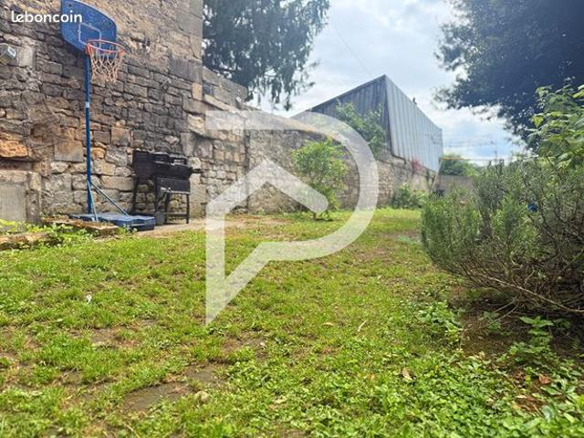 Propriété 5 pièces 90 m²