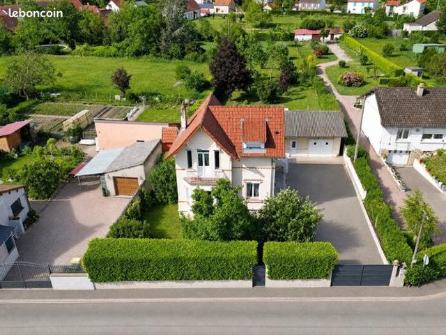 Propriété 5 pièces 91 m²