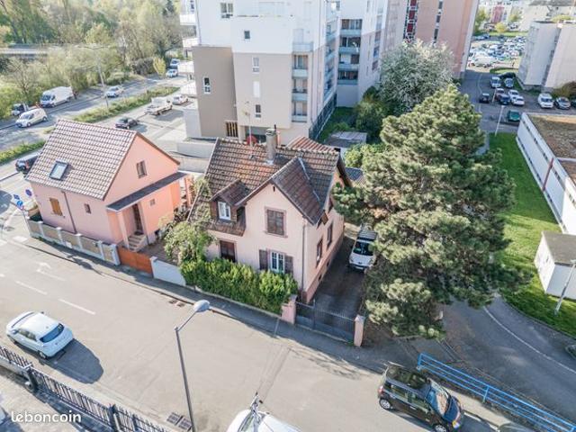 Propriété 5 pièces 92 m²