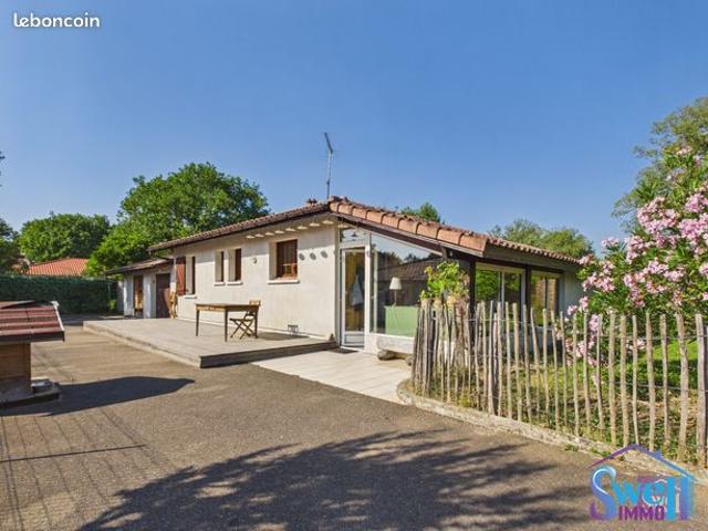Propriété 5 pièces 93 m²