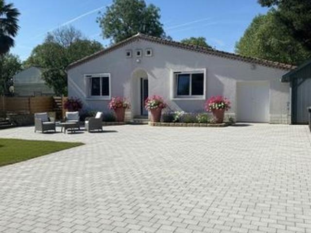 Propriété 5 pièces 93 m²