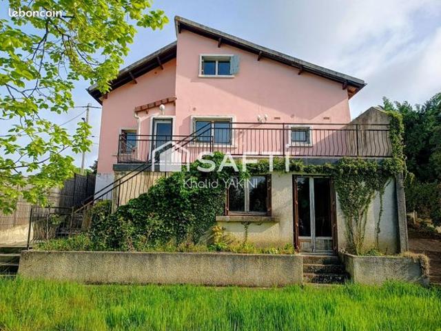 Propriété 5 pièces 94 m²