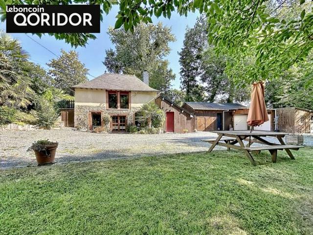 Propriété 5 pièces 94 m²