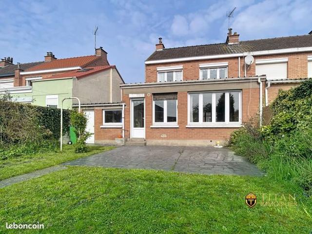 Propriété 5 pièces 95 m²