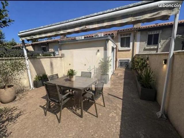 Propriété 5 pièces 95 m²