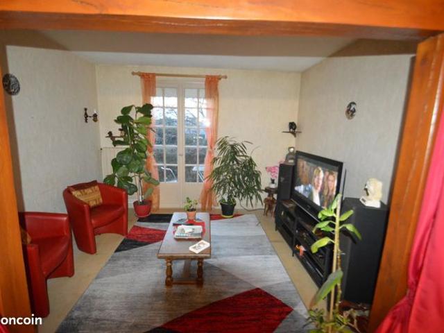 Propriété 5 pièces 96 m²