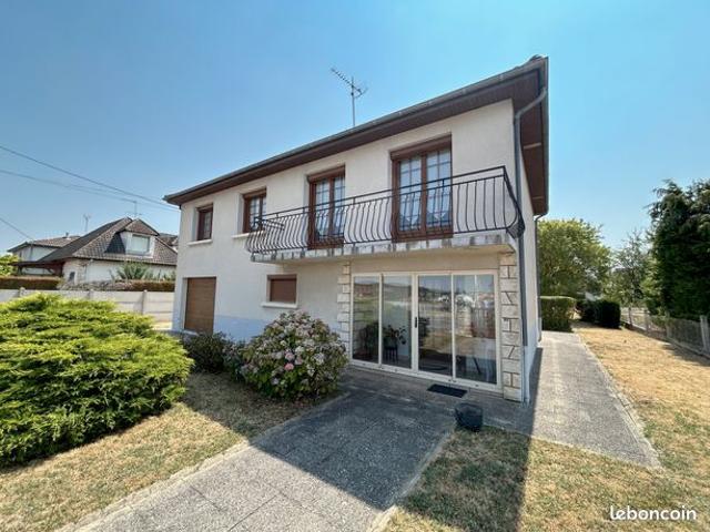 Propriété 5 pièces 96 m²