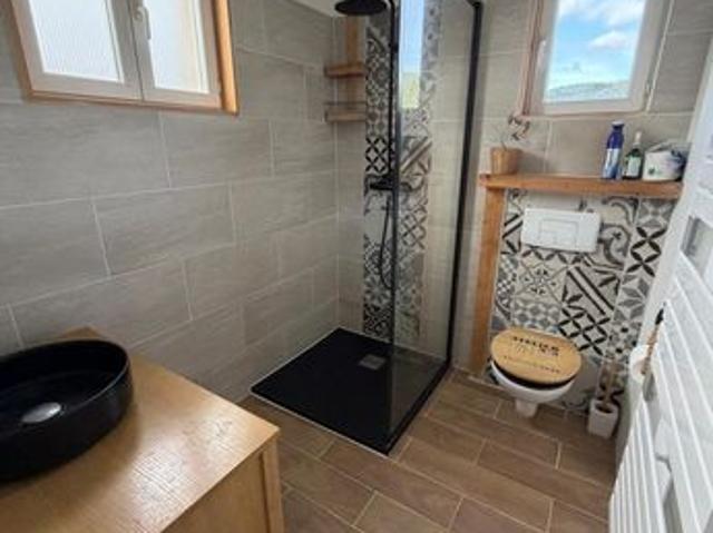 Propriété 5 pièces 96 m²